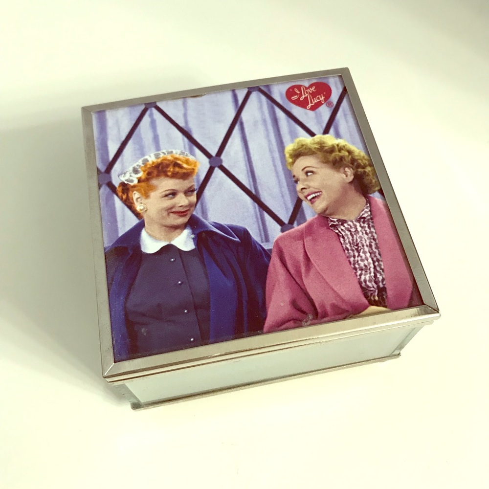 VINTAGE 🌸I Love Lucy🌸 Trinket Box